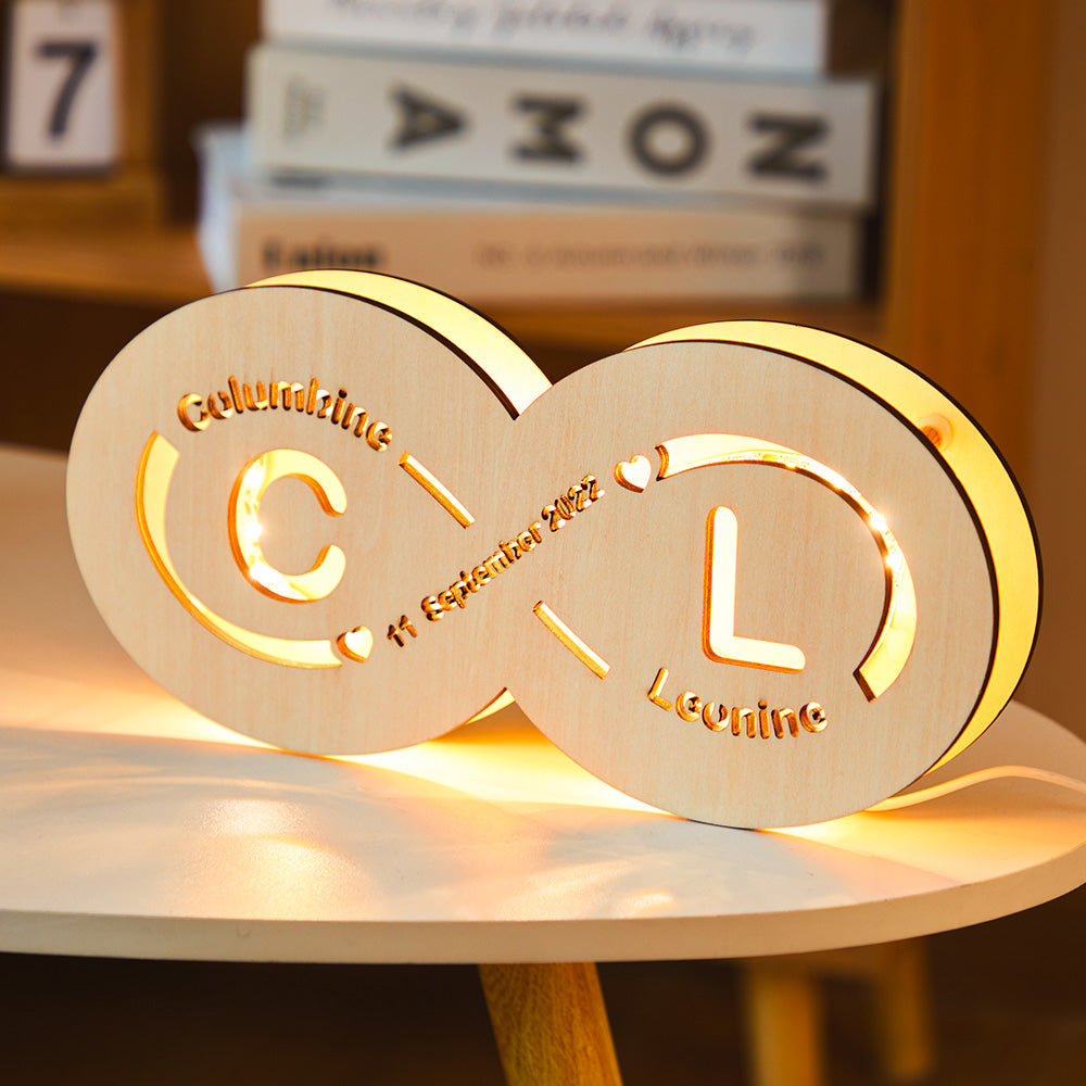 Nom Personnalisé Et Date Infinity Love Sign Veilleuse Avec Lampe En Bois Initiales Pour Les Amoureux